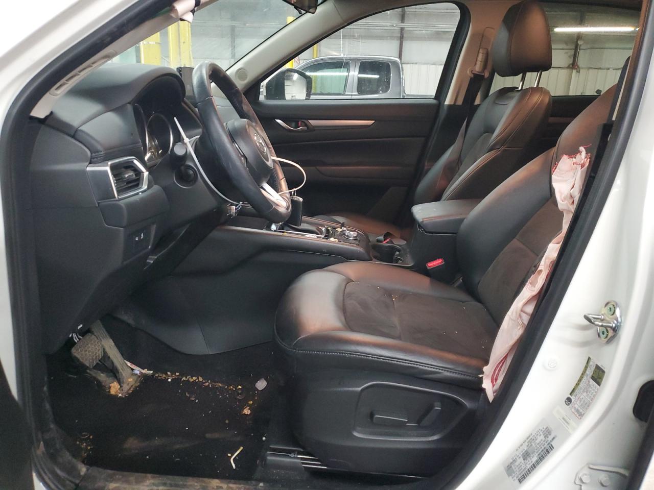 2022 Mazda CX-5 - Image 7