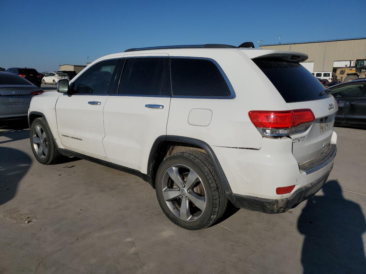 2015 Jeep Grand Cherokee - Image 2