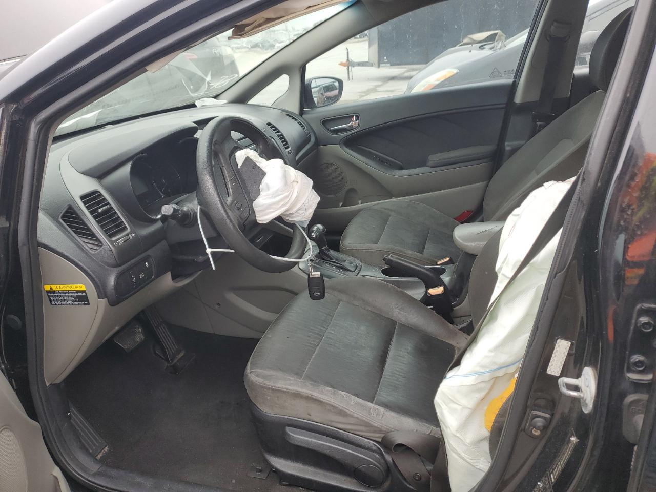2016 Kia Forte - Image 7