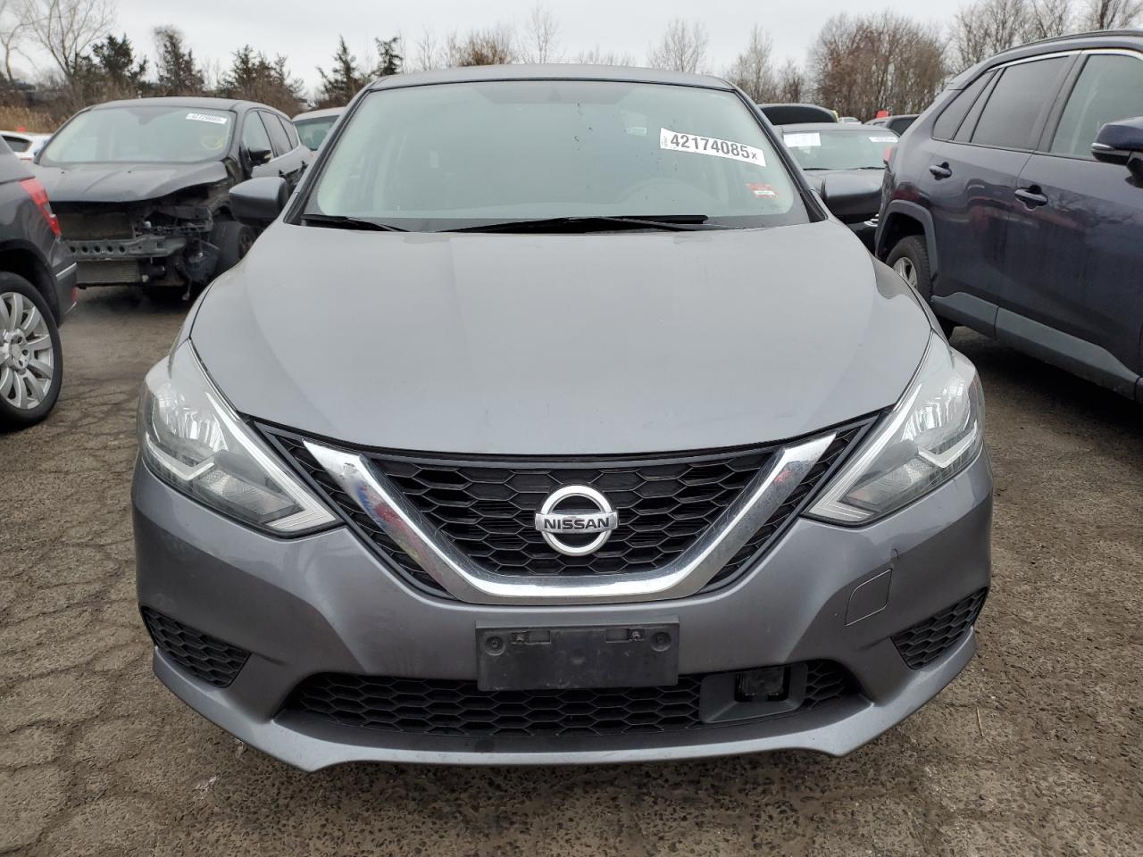 2018 Nissan Sentra - Image 5