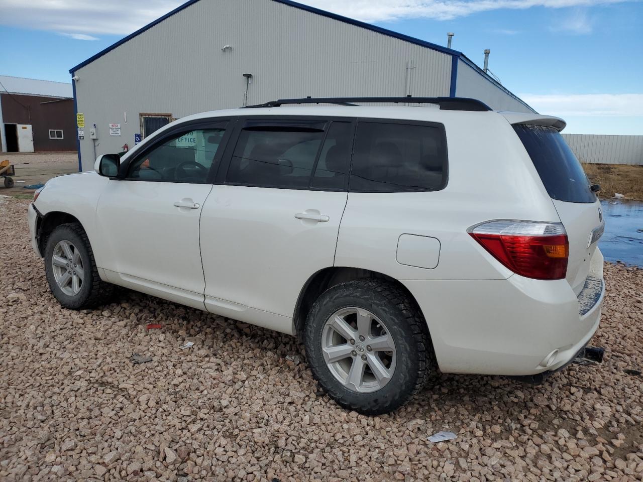 2010 Toyota Highlander - Image 2