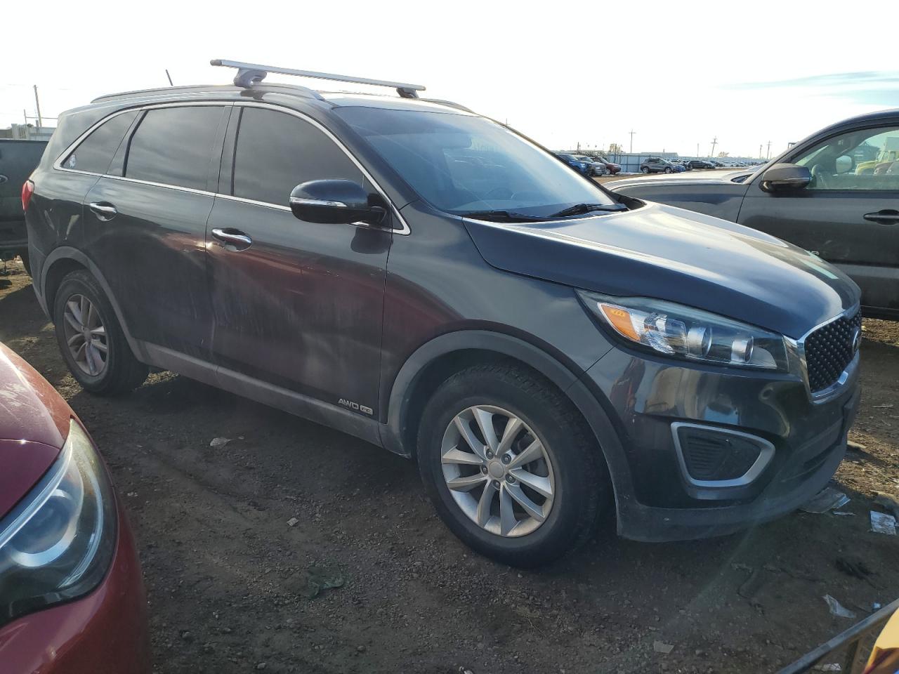 2017 Kia Sorento - Image 4
