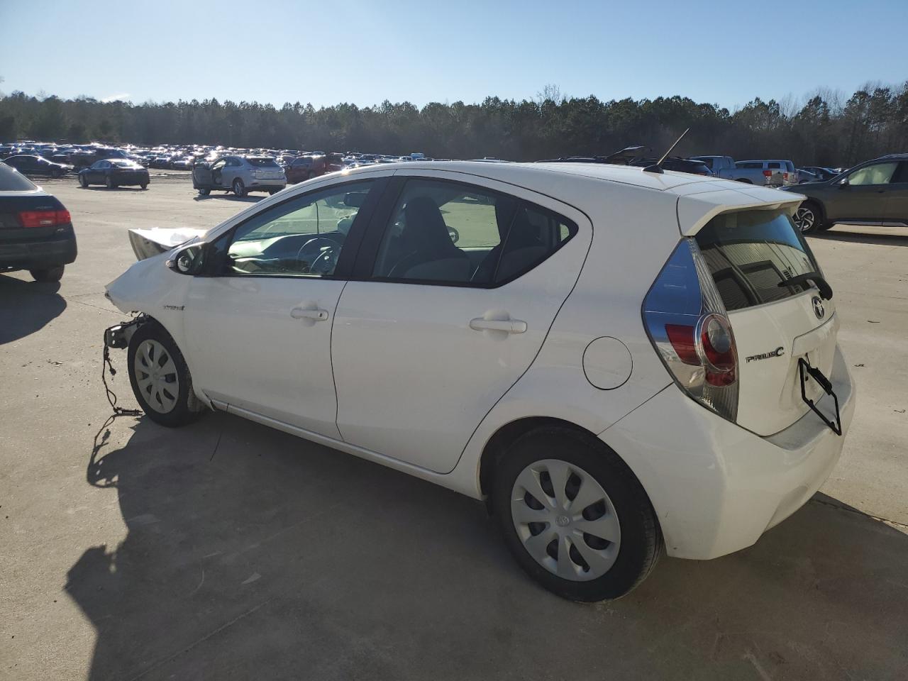2014 Toyota Prius - Image 2