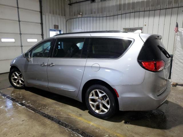  CHRYSLER PACIFICA 2017 Серебристый