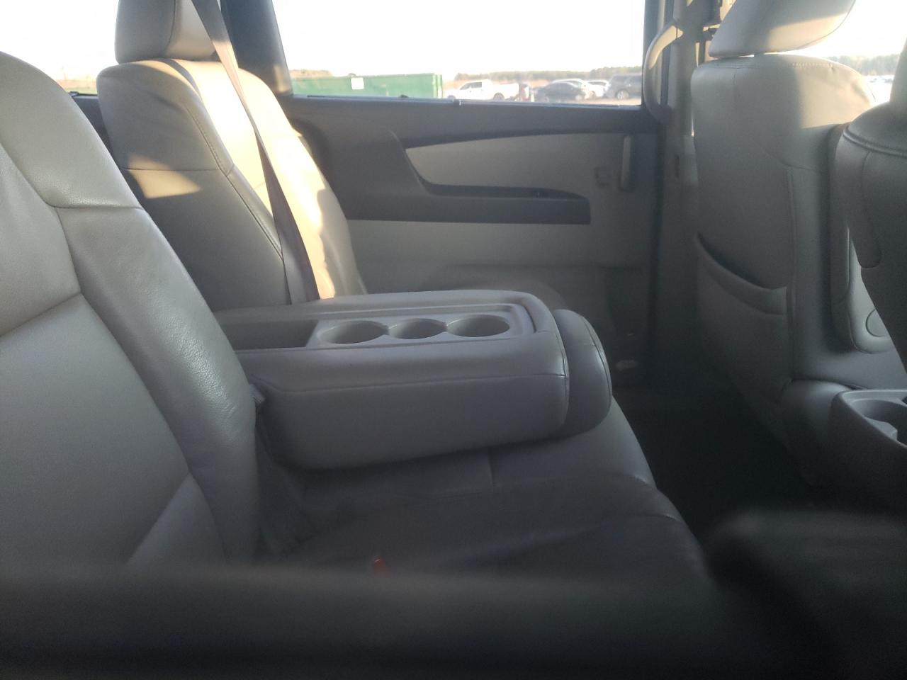 2013 Honda Odyssey - Image 12