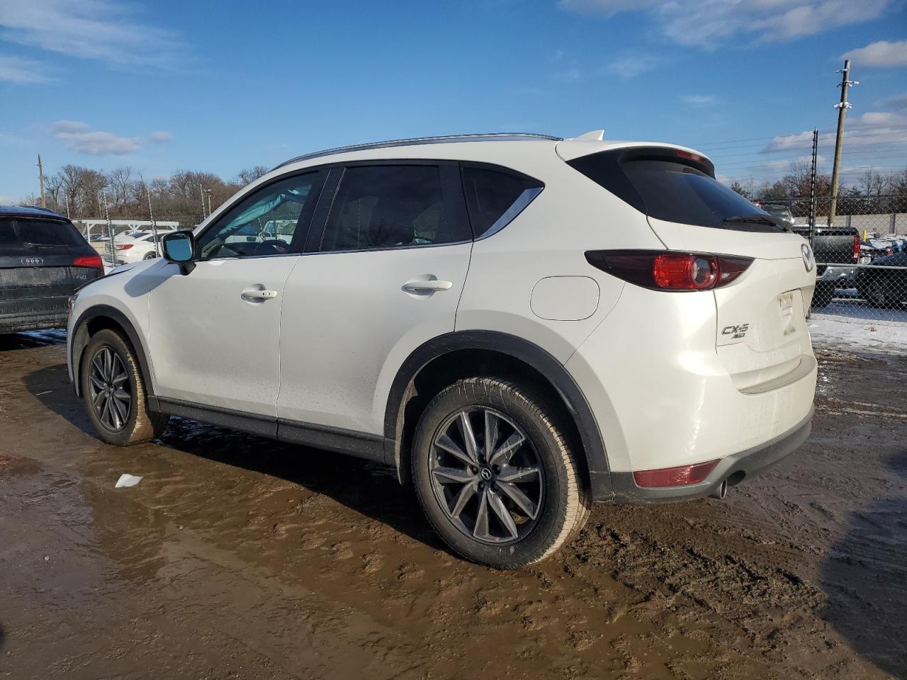 2018 Mazda CX-5 - Image 2