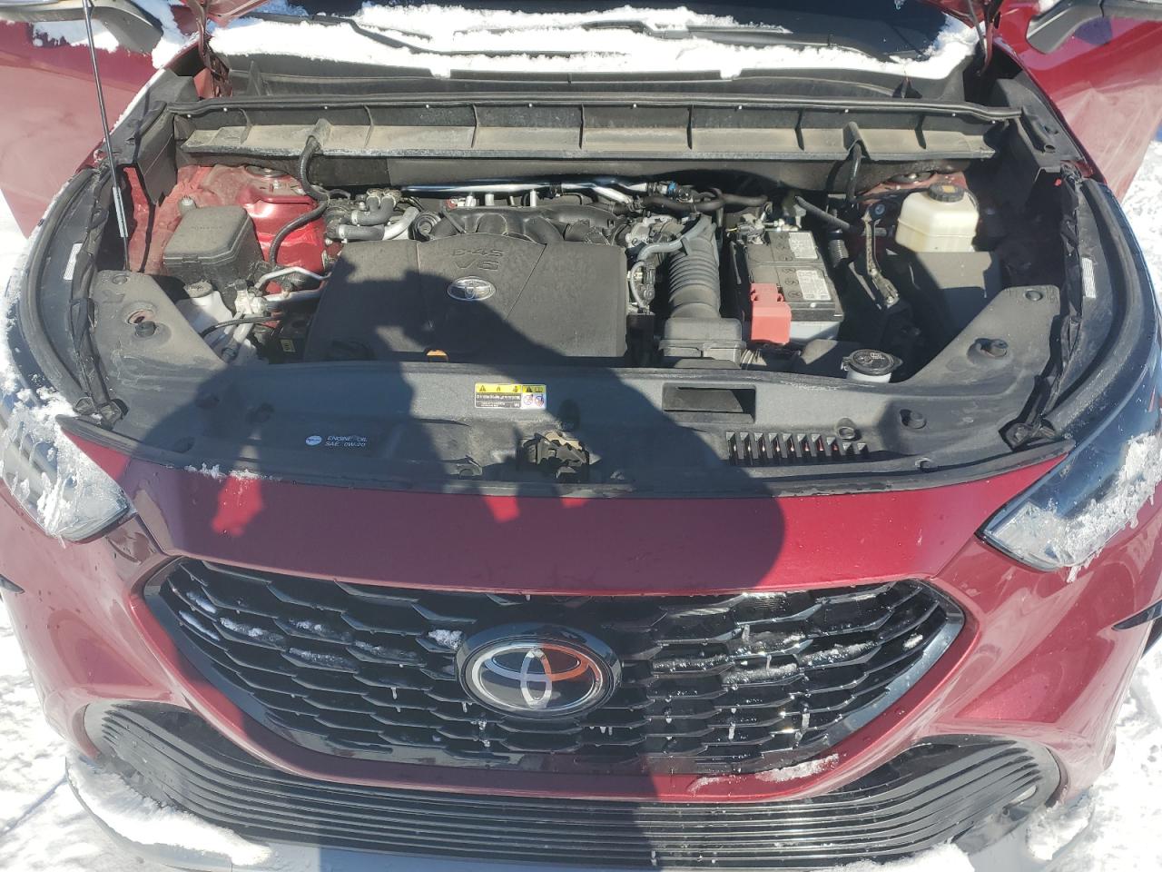 2021 Toyota Highlander - Image 12