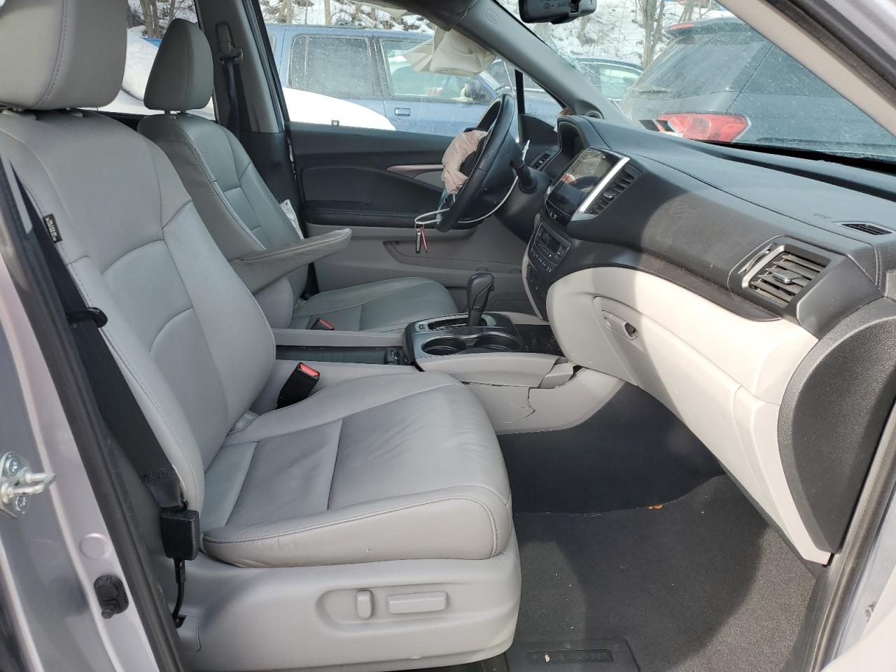 2017 Honda Pilot - Image 7