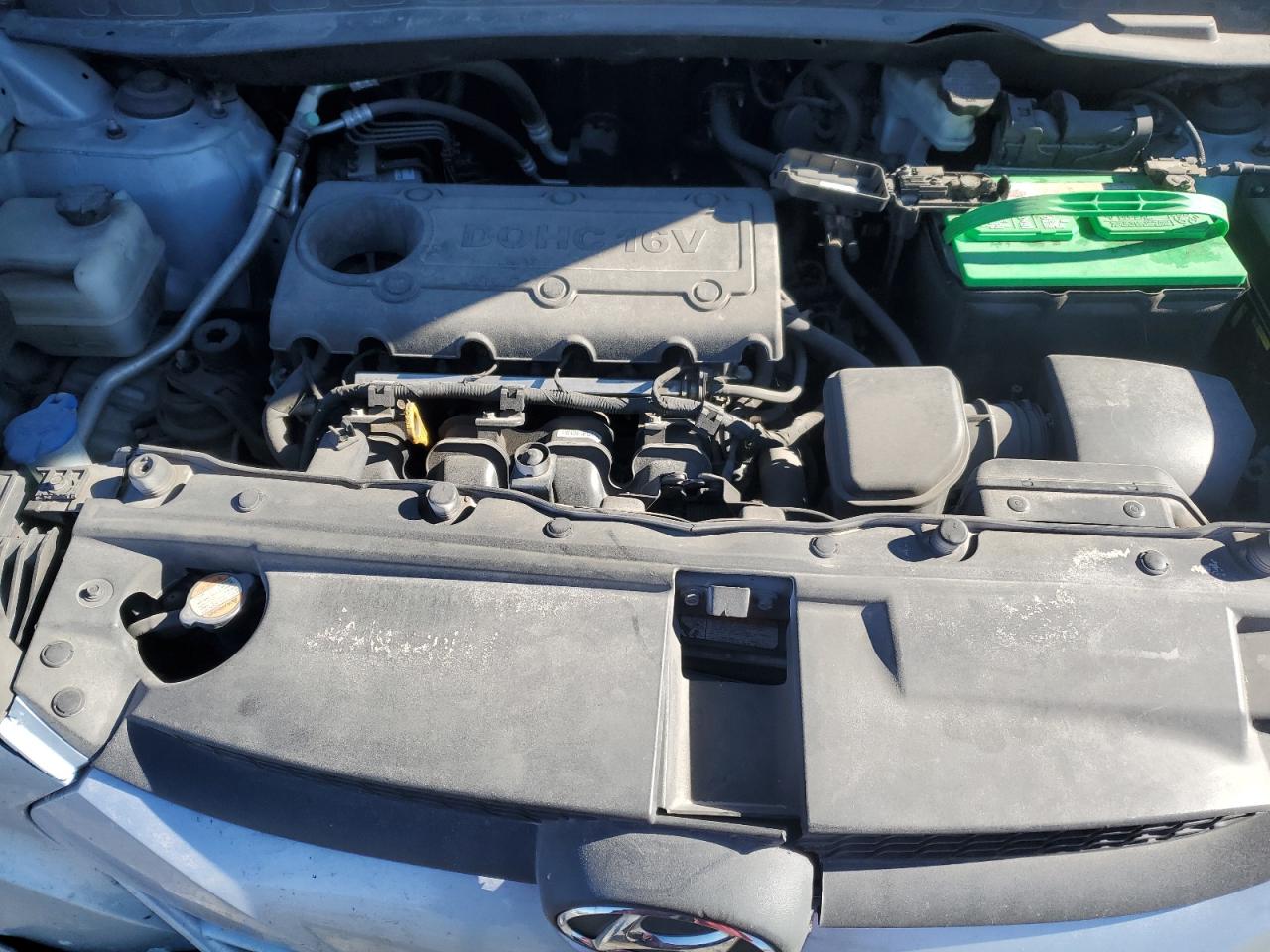 2012 Hyundai Tucson - Image 12