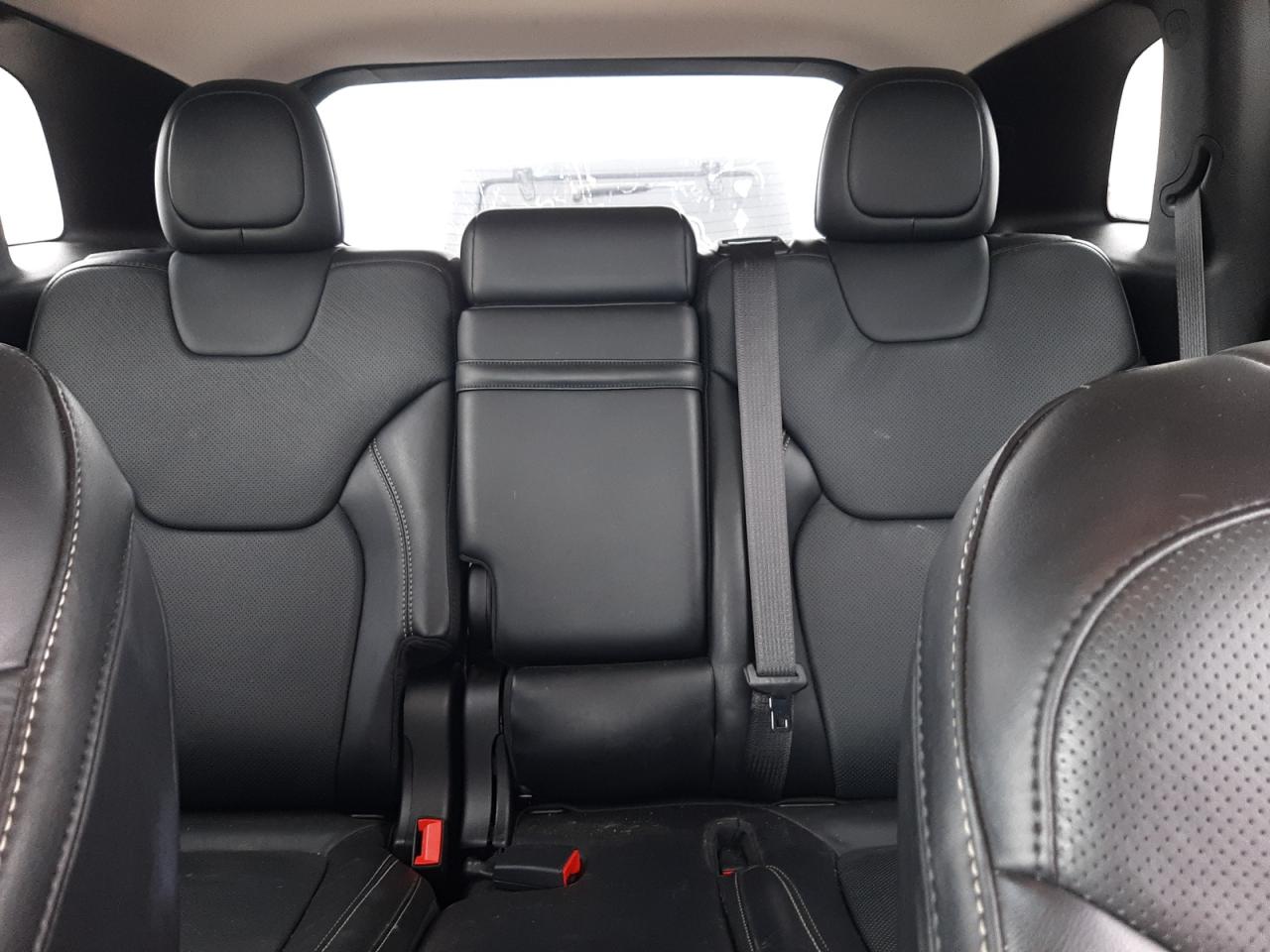 2015 Jeep Grand Cherokee - Image 10