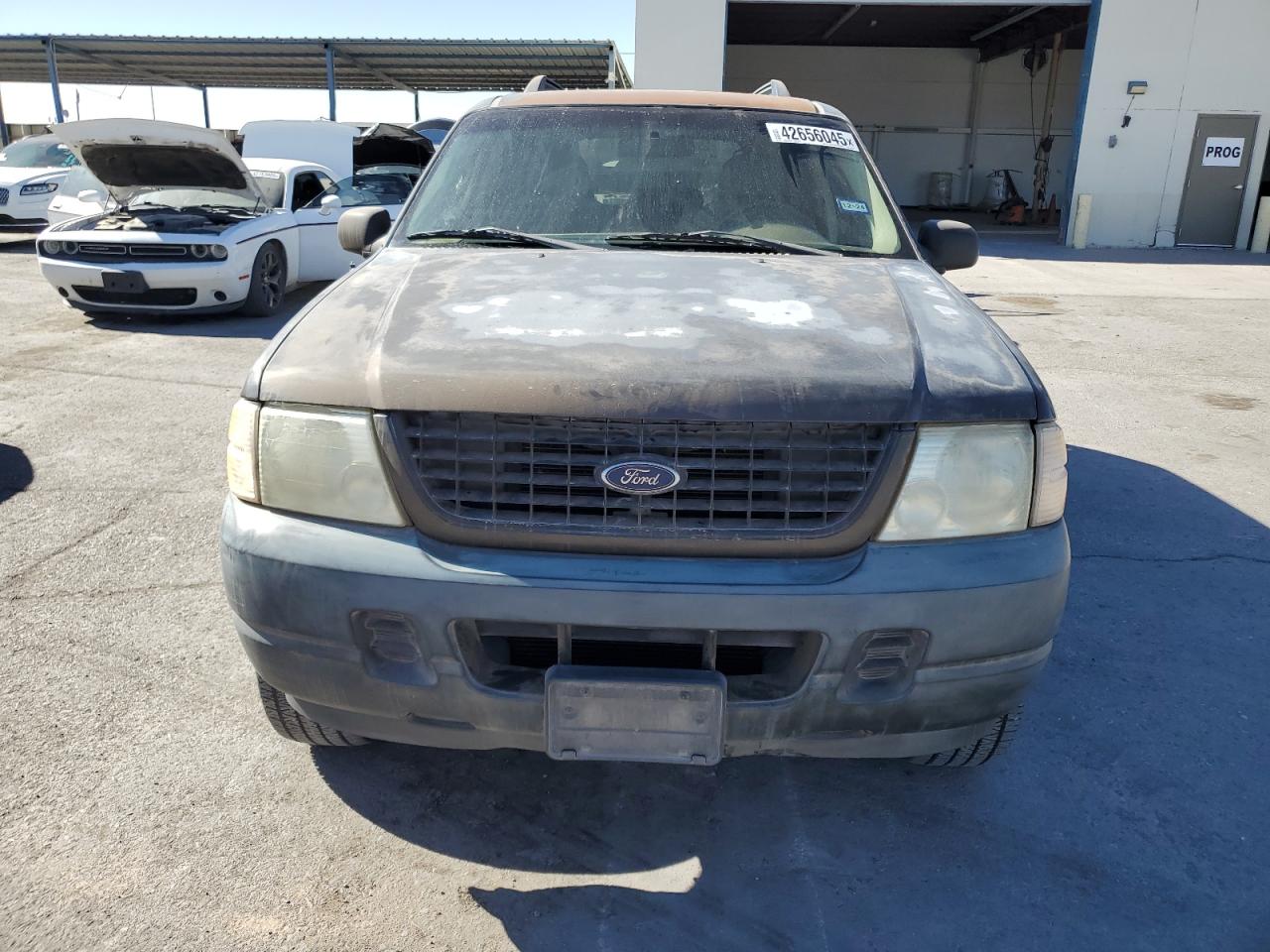 2005 Ford Explorer - Image 5