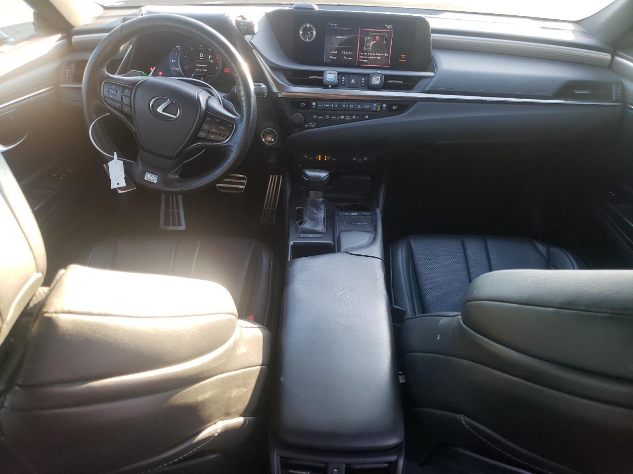 2019 Lexus ES - Image 8