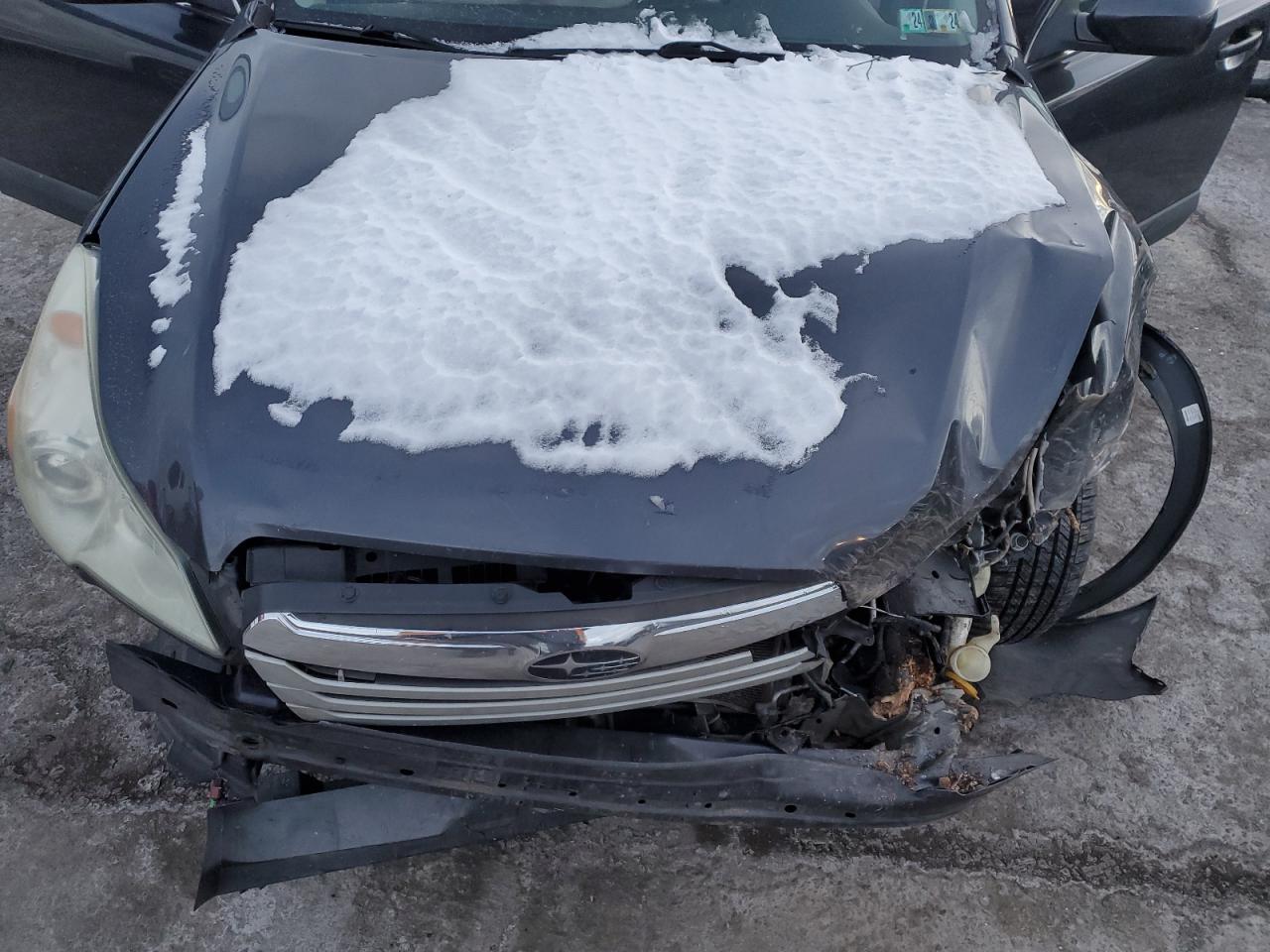 2011 Subaru Outback 2.5I Premium VIN: 4S4BRBCC8B3325735 Lot: 87722625