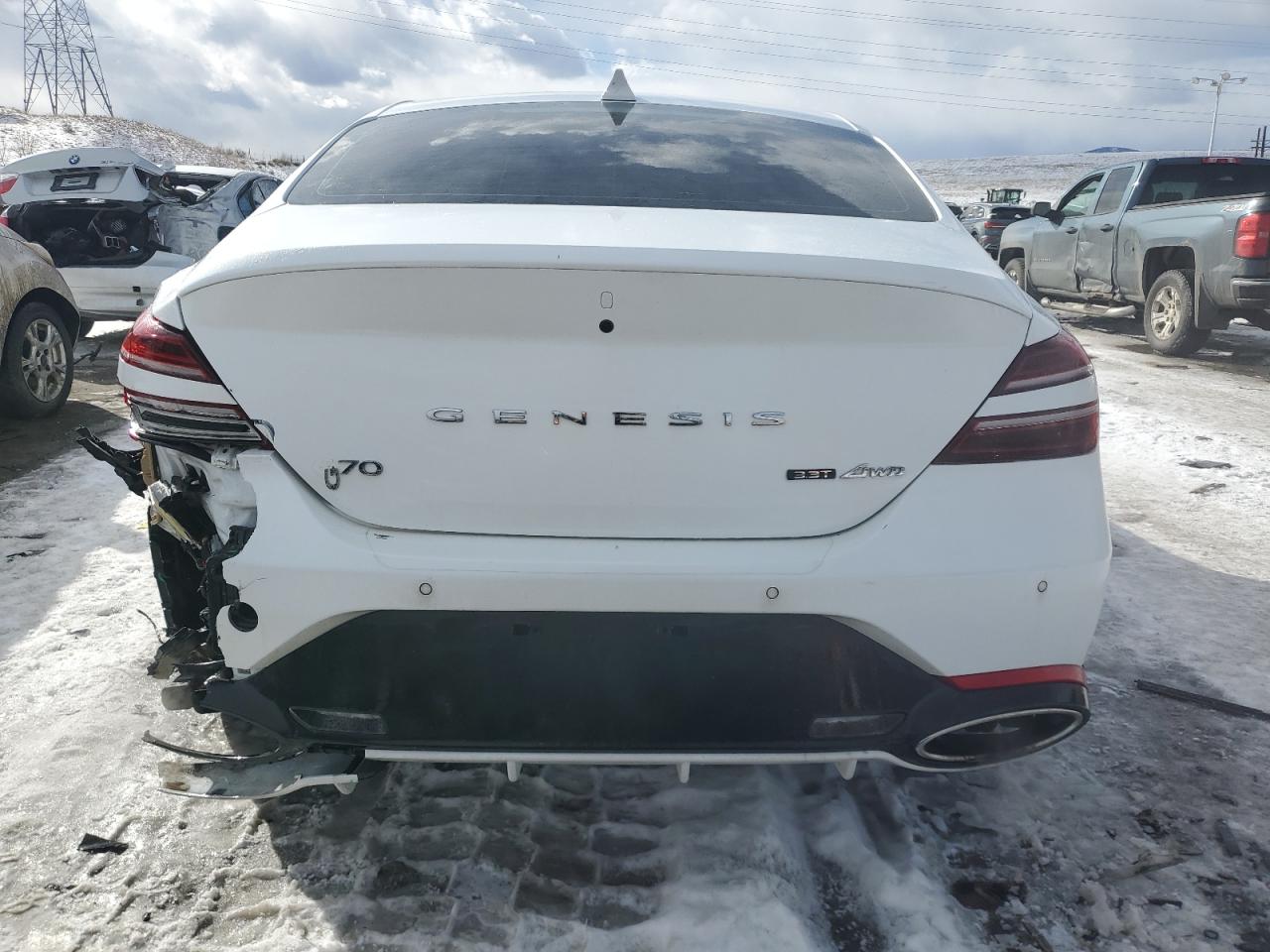 2022 Genesis G70 - Image 6