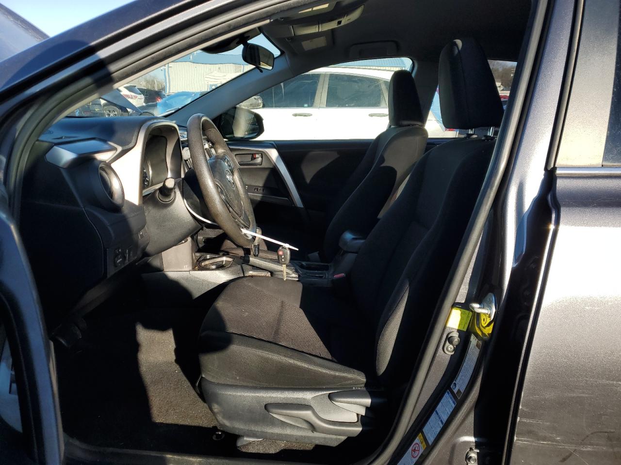 2017 Toyota RAV 4 - Image 7