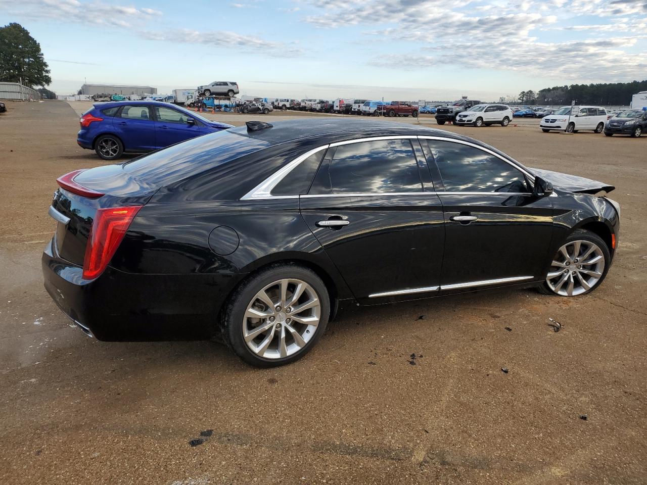 2016 Cadillac XTS - Image 3