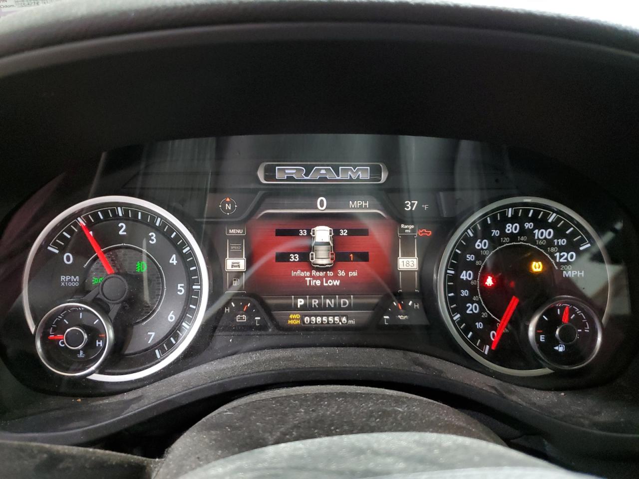 2020 RAM 1500 - Image 9
