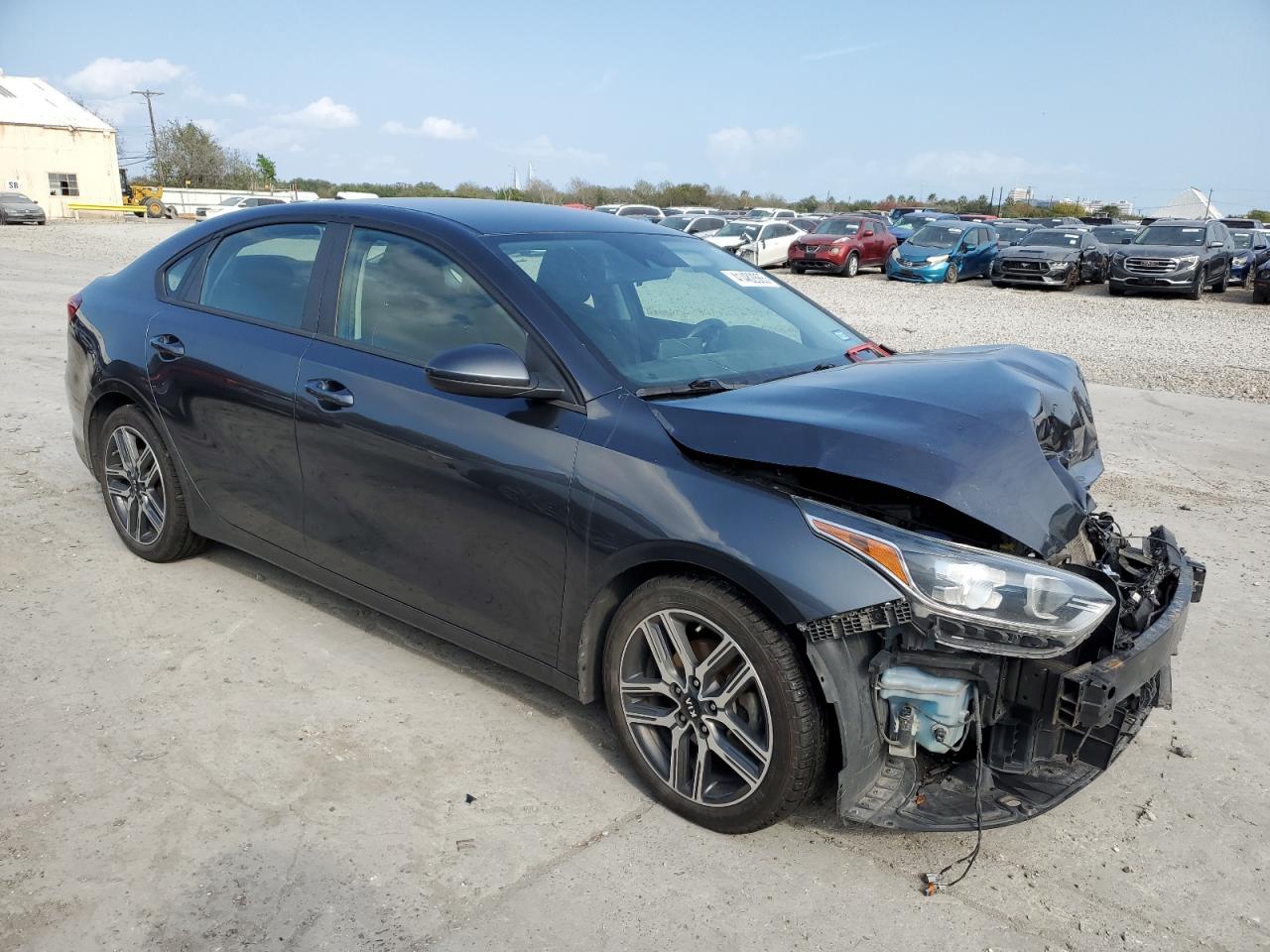 2019 Kia Forte - Image 4
