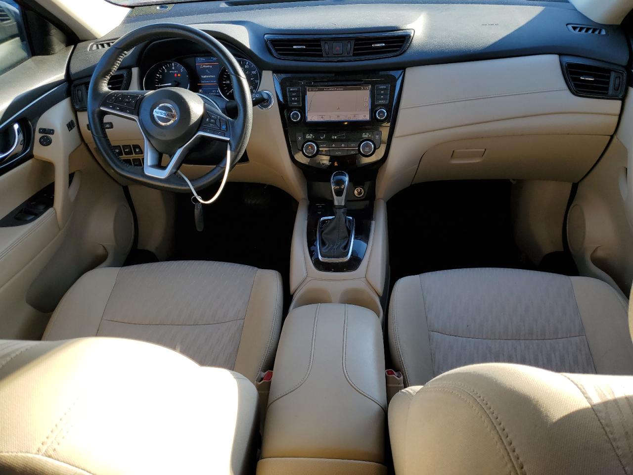 2019 Nissan Rogue - Image 8