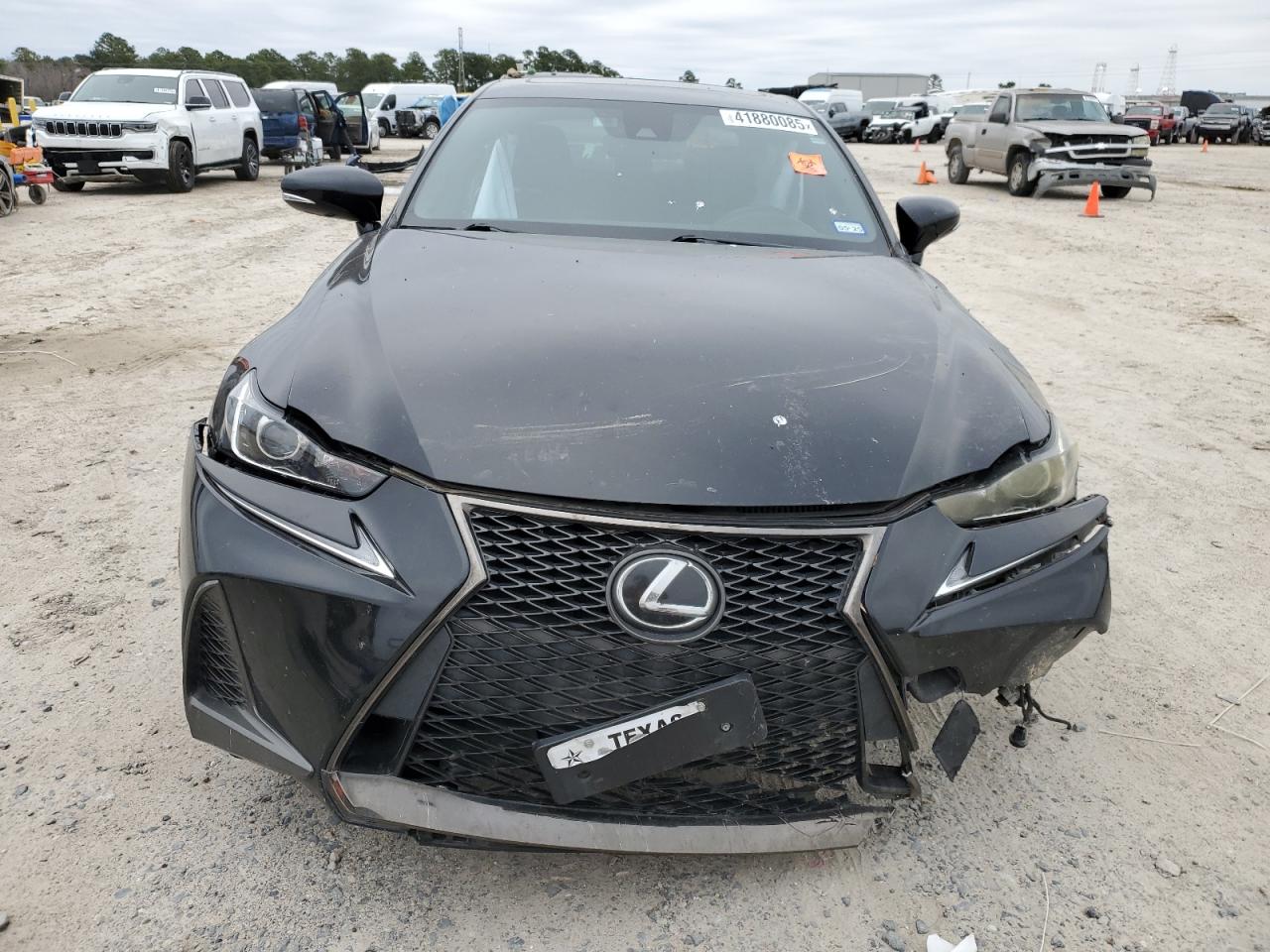 2017 Lexus IS - Image 5