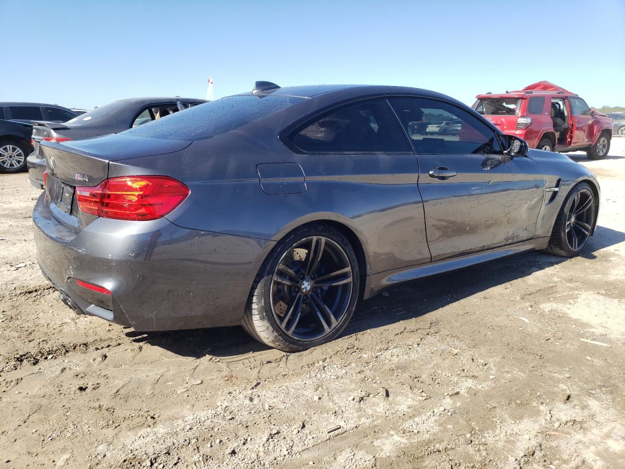 2015 BMW M4 - Image 3