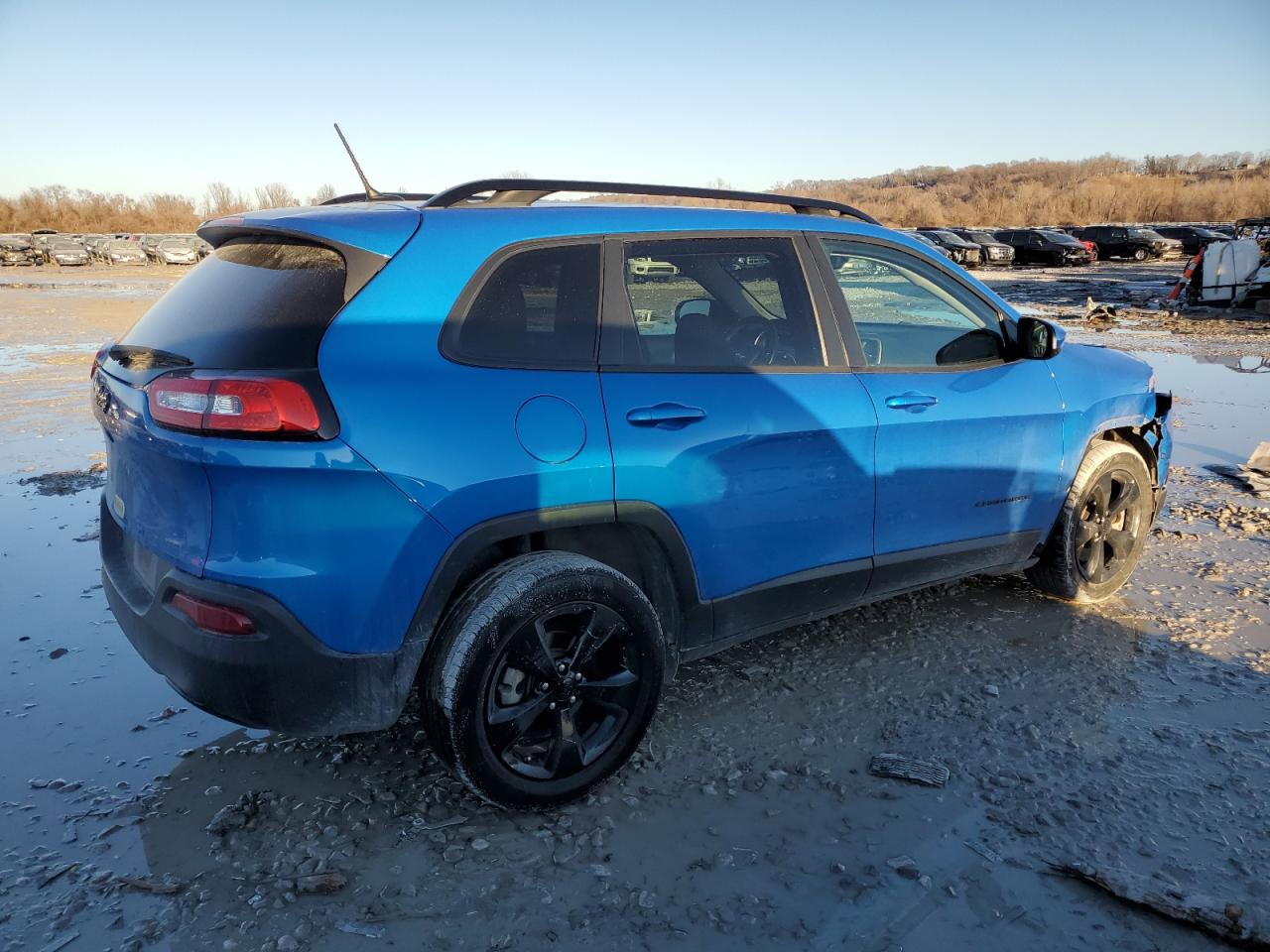 2018 Jeep Grand Cherokee - Image 3