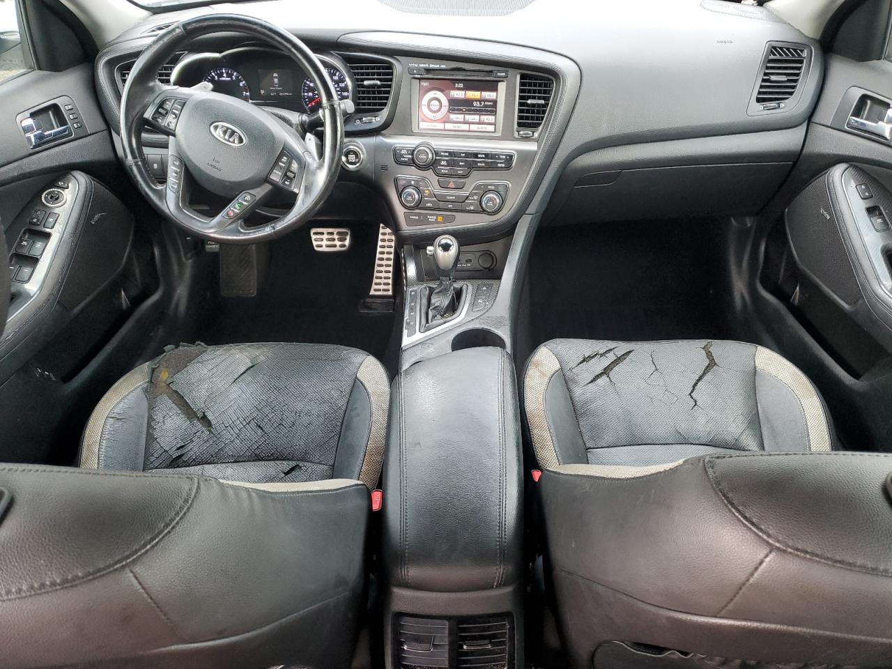 2012 Kia Optima - Image 8