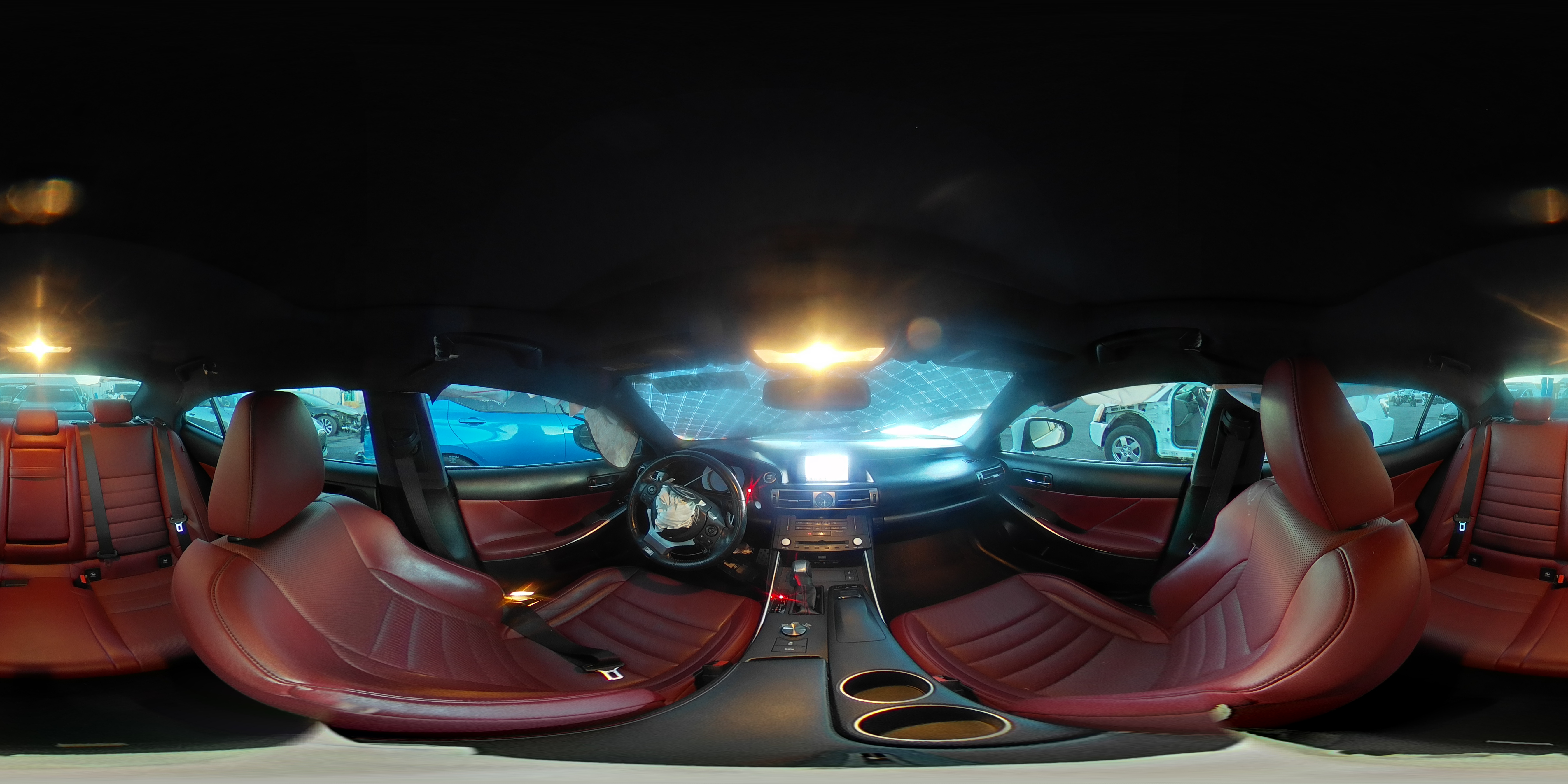 2016 Lexus IS - Image 13