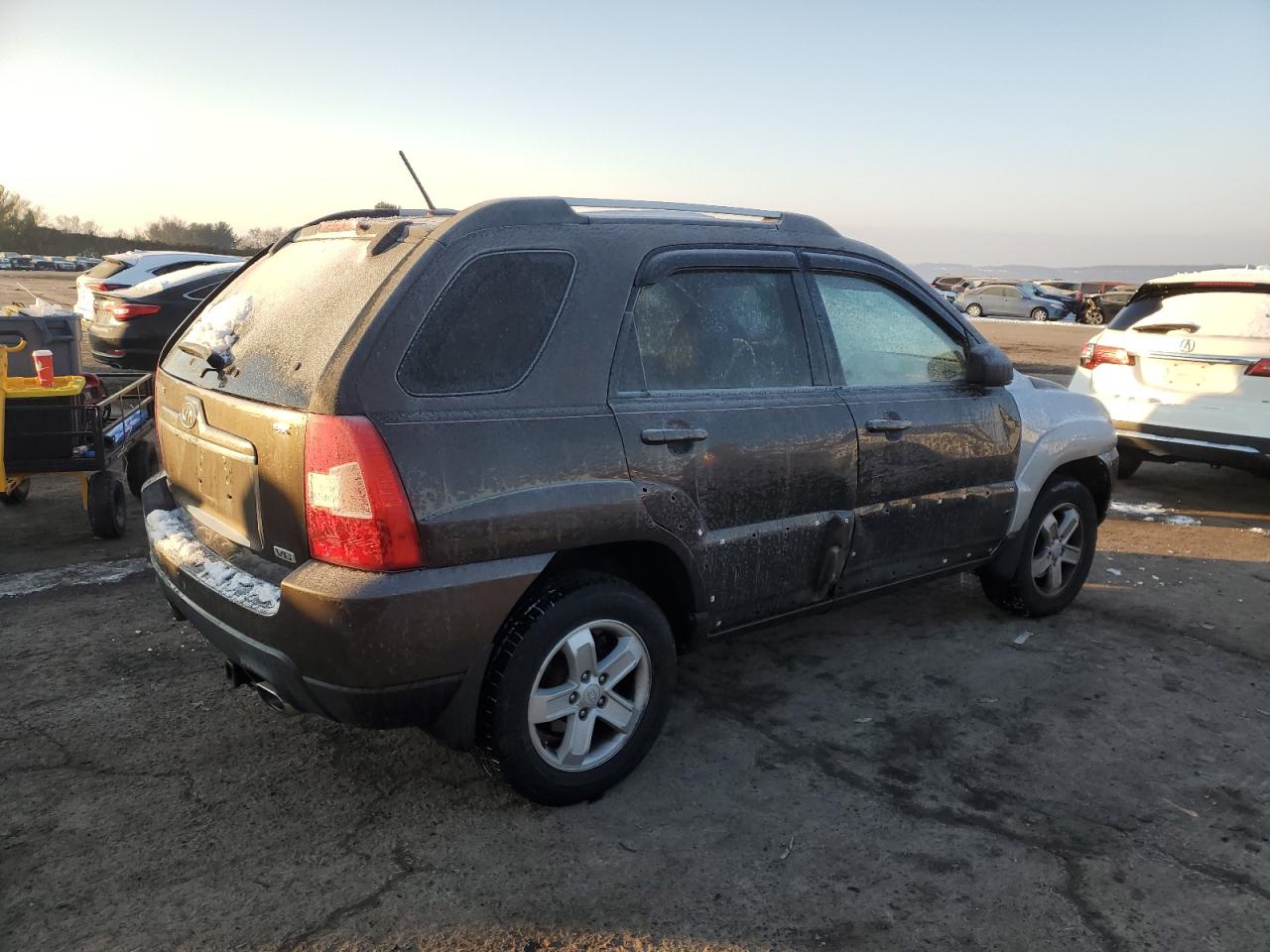 2009 Kia Sportage - Image 3