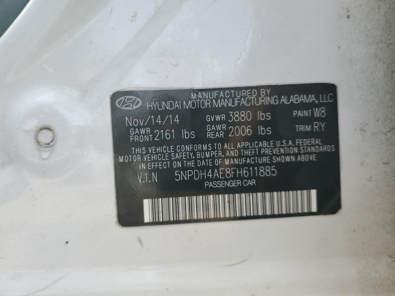 2015 Hyundai Elantra - Image 12