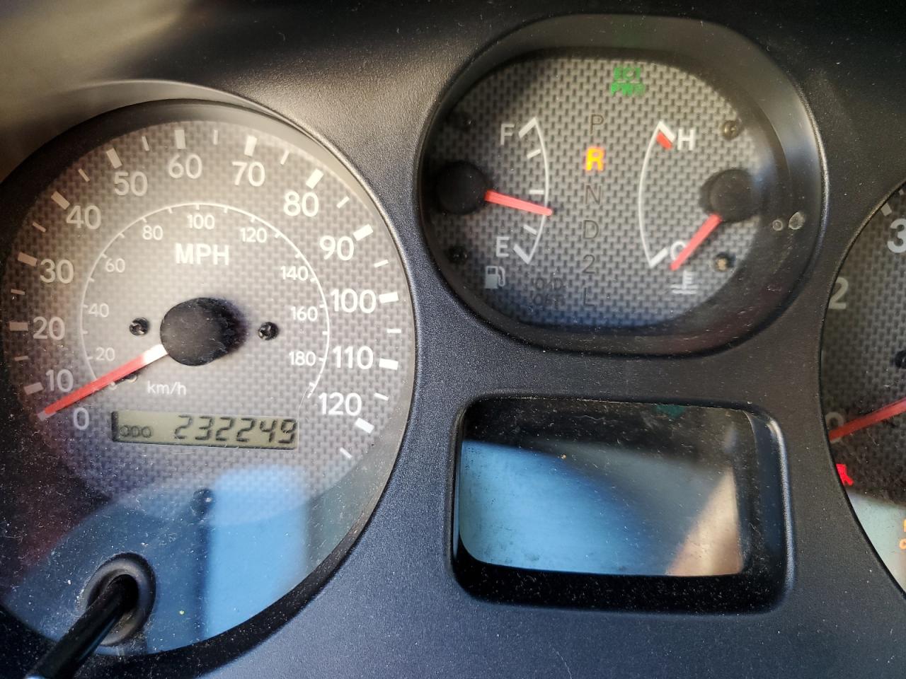 2000 Toyota RAV 4 - Image 9