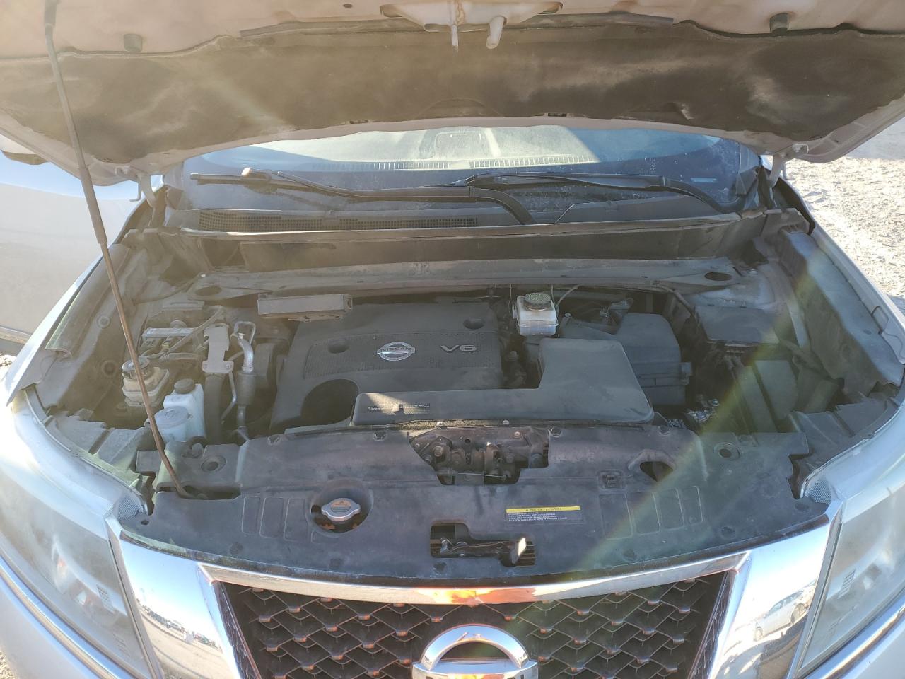 2016 Nissan Pathfinder - Image 12