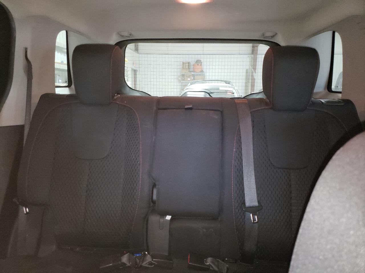 2015 GMC Terrain - Image 10