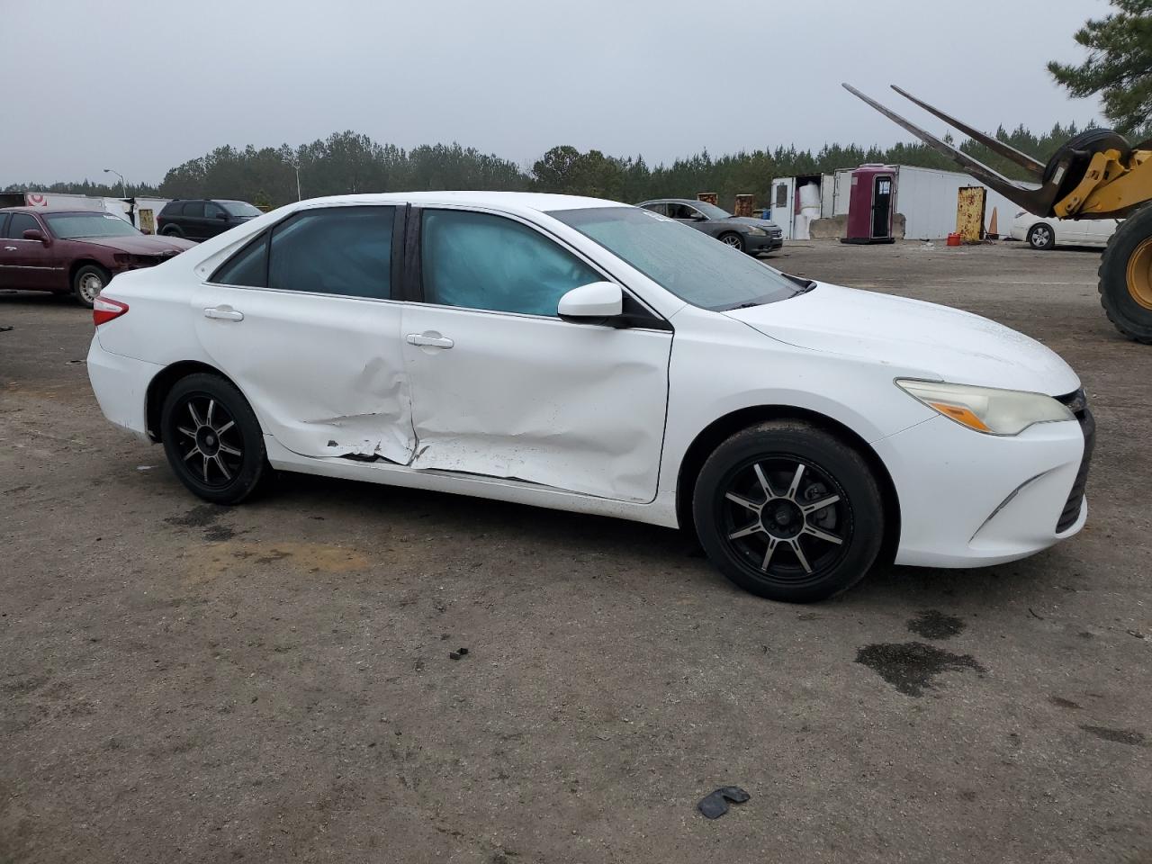 2015 Toyota Camry - Image 4
