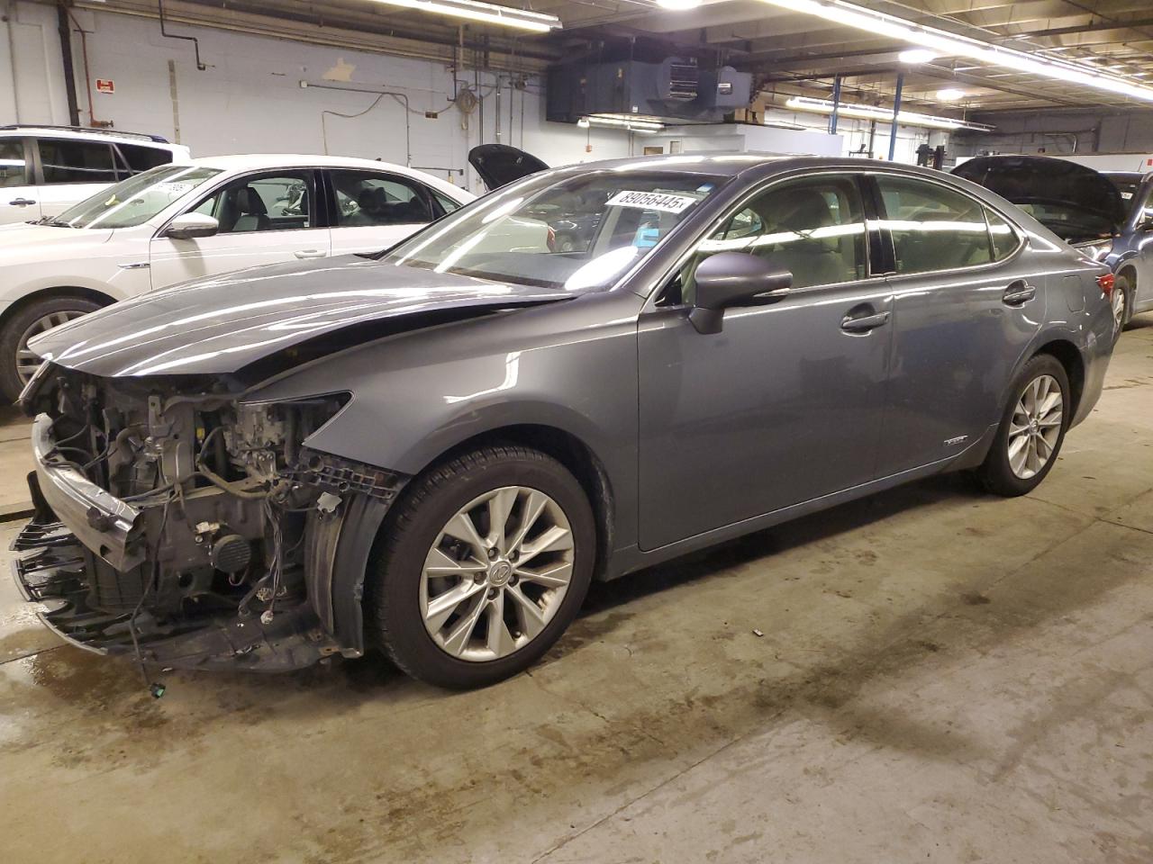 2013 Lexus ES - Image 1
