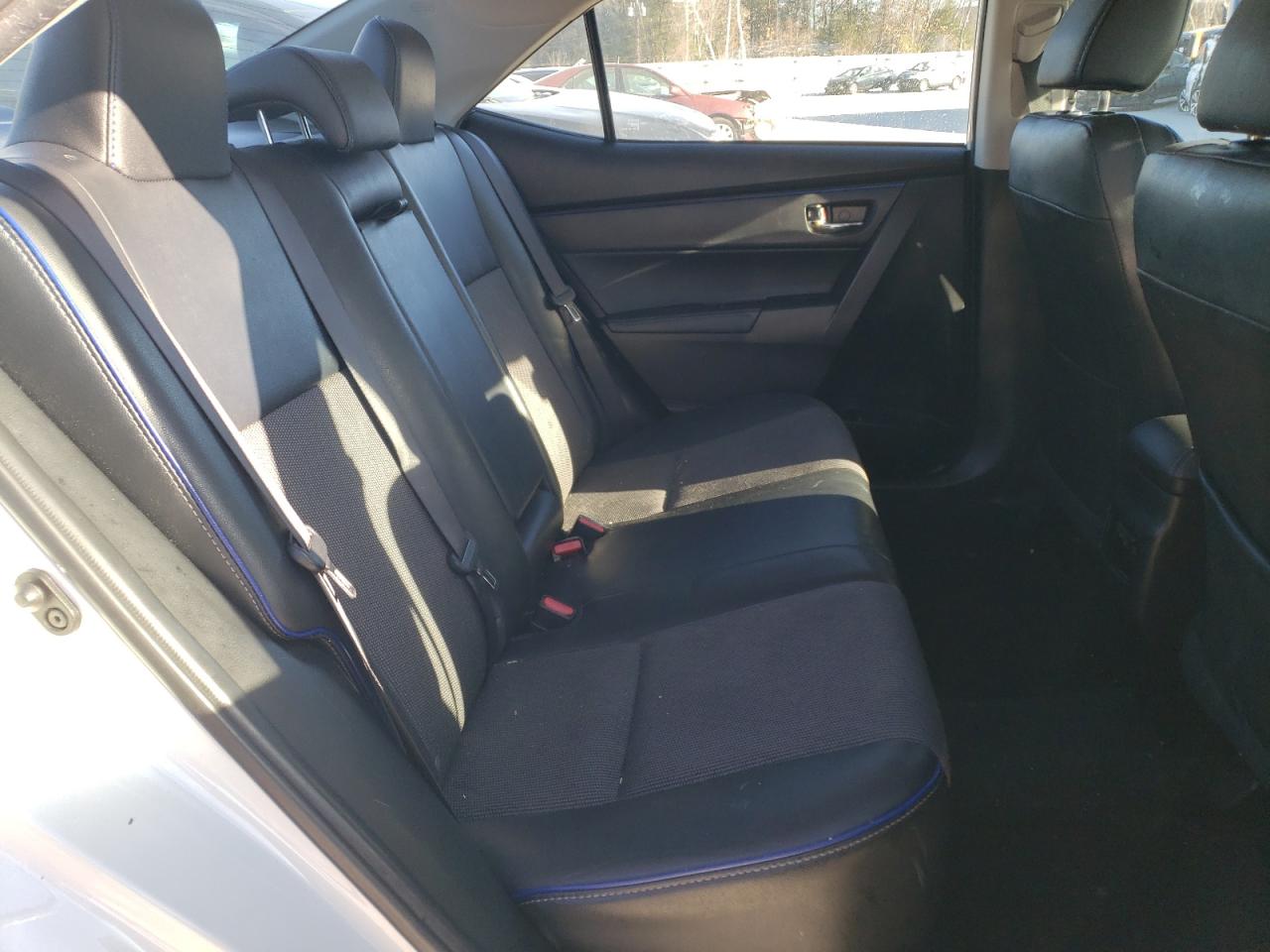2017 Toyota Corolla - Image 10