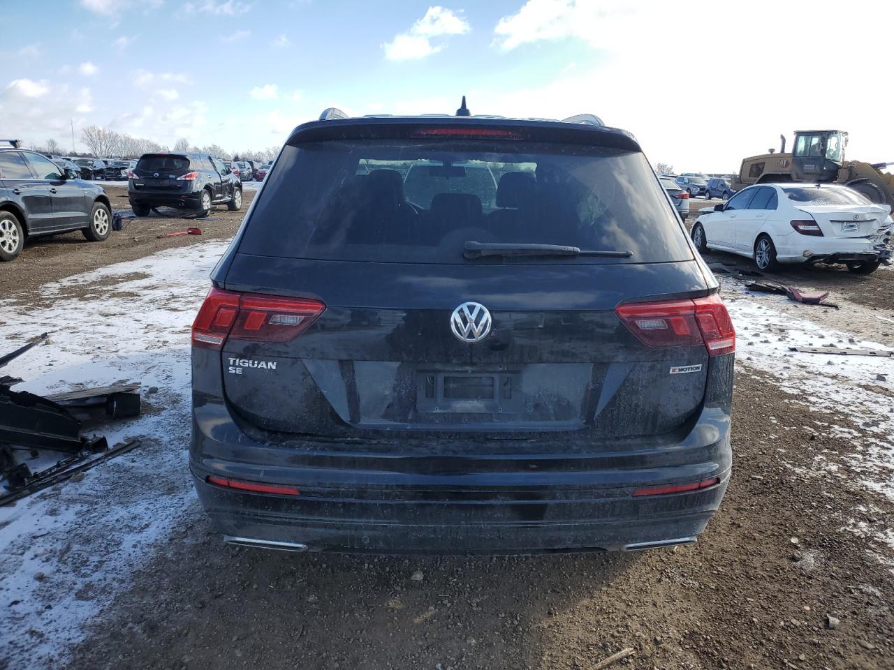 2020 Volkswagen Tiguan - Image 6