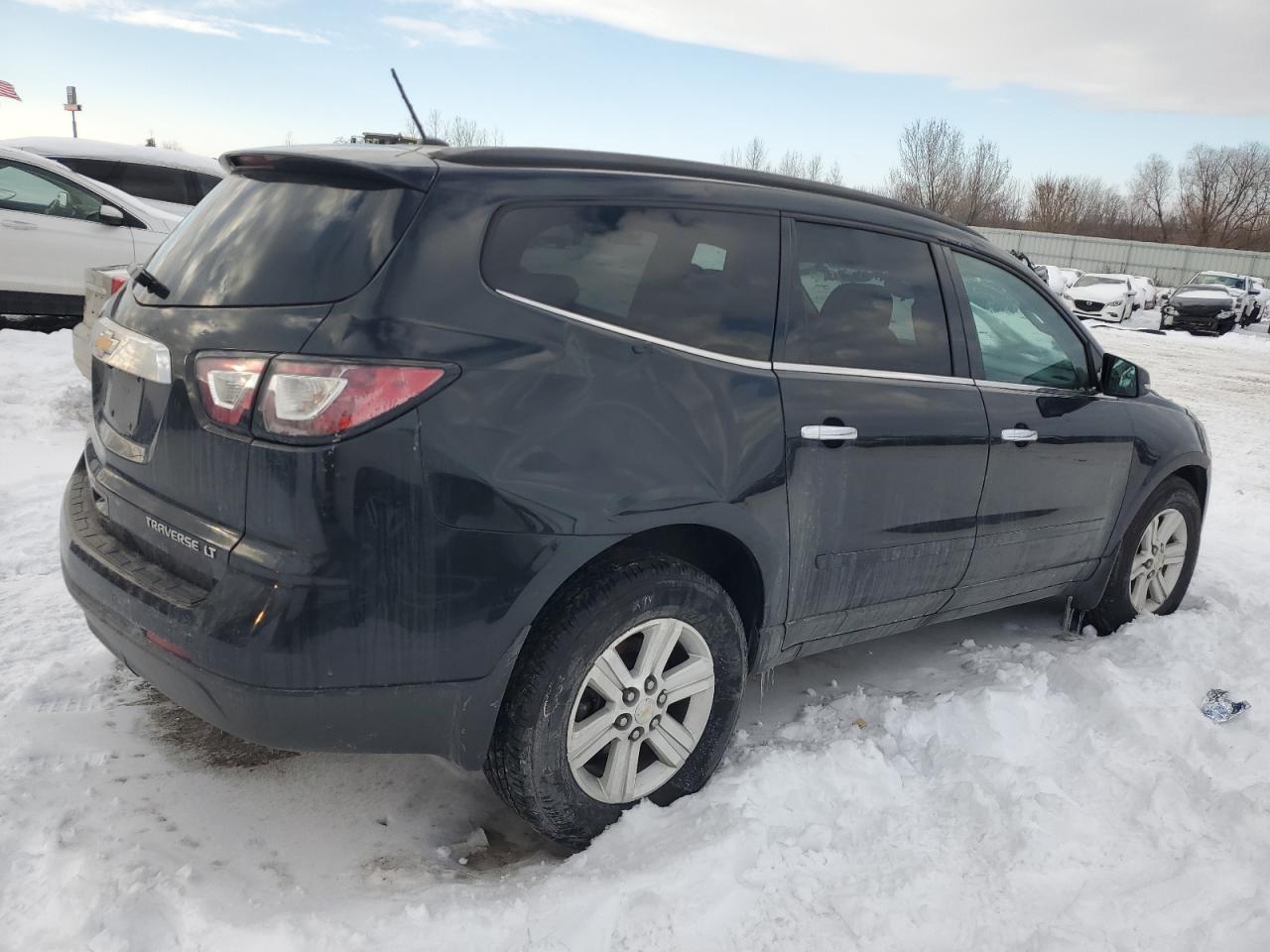 2013 Chevrolet Traverse - Image 3