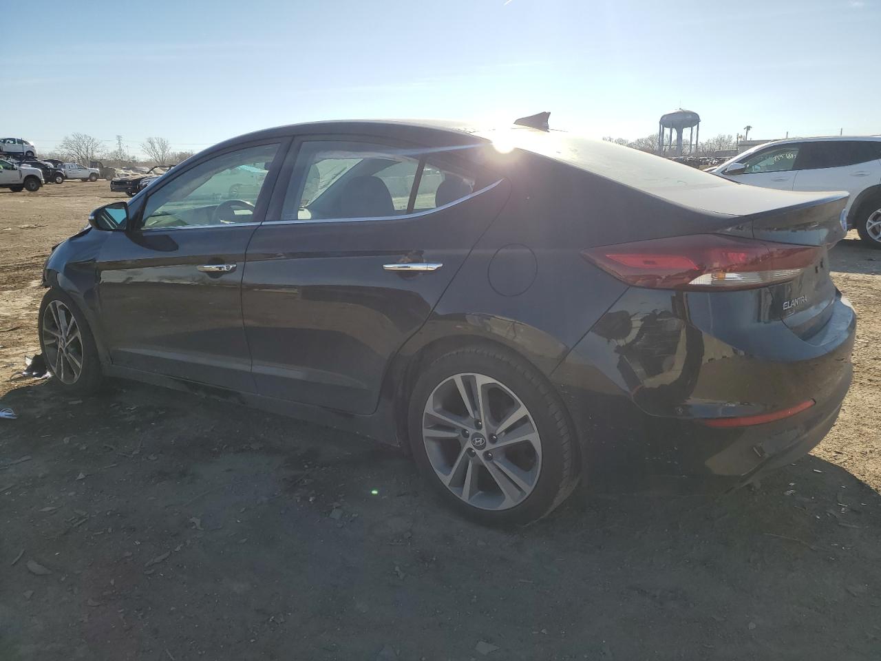 2017 Hyundai Elantra - Image 2