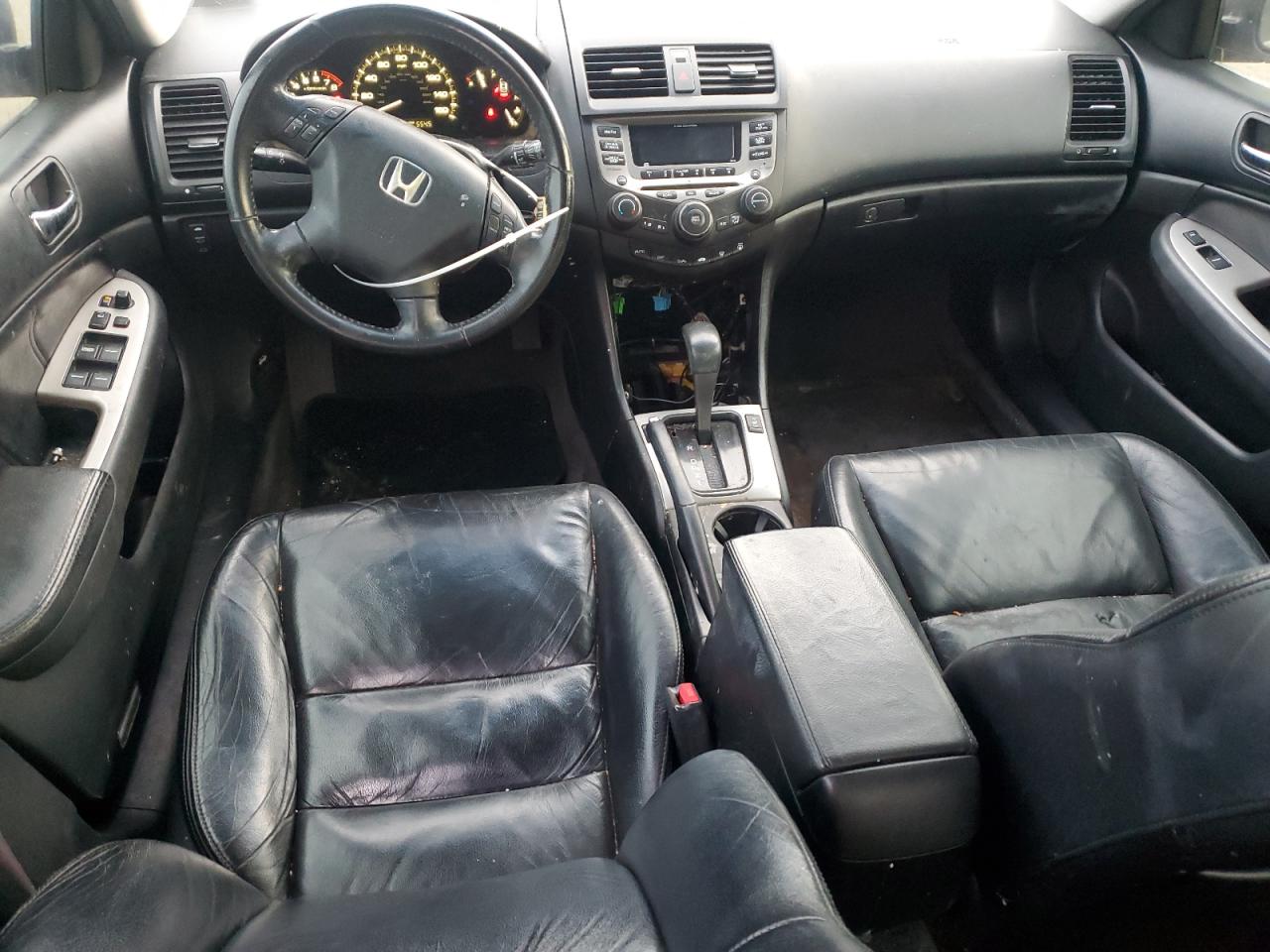 2006 Honda Accord - Image 8