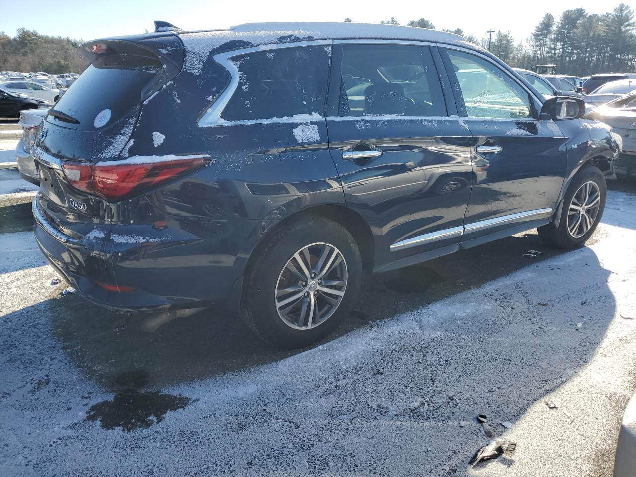 2017 Infiniti QX60 - Image 3