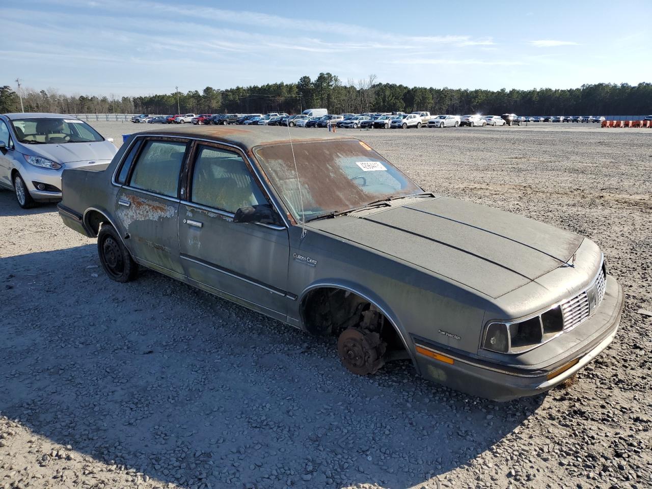 1986 Oldsmobile Cutlass - Image 4