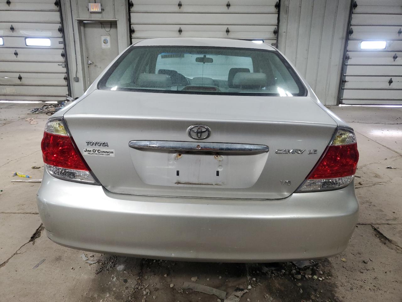 2005 Toyota Camry - Image 6