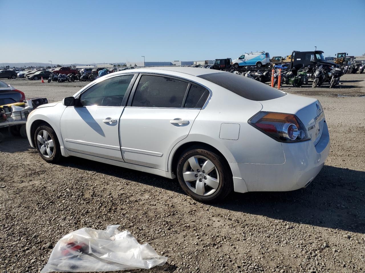 2007 Nissan Altima - Image 2