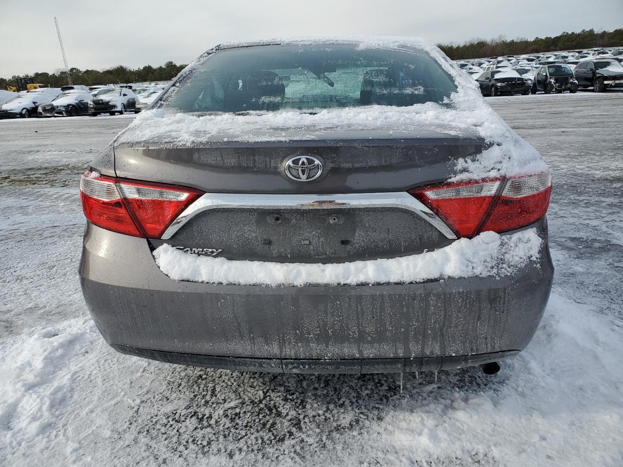 2016 Toyota Camry - Image 6