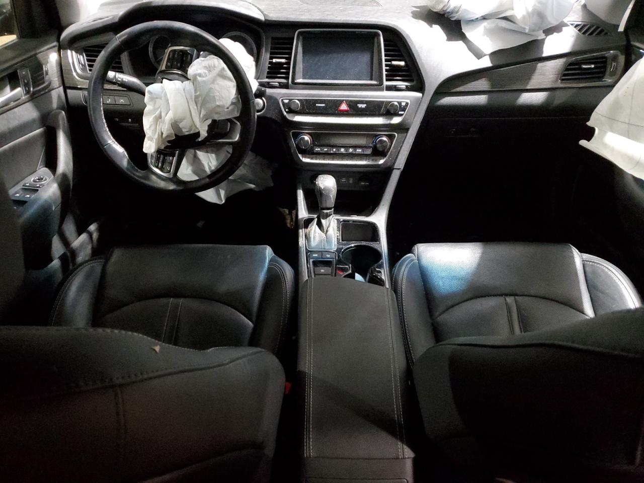 2018 Hyundai Sonata - Image 8