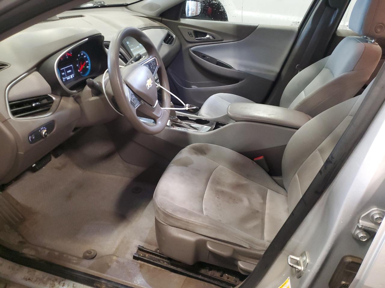 2018 Chevrolet Malibu - Image 7