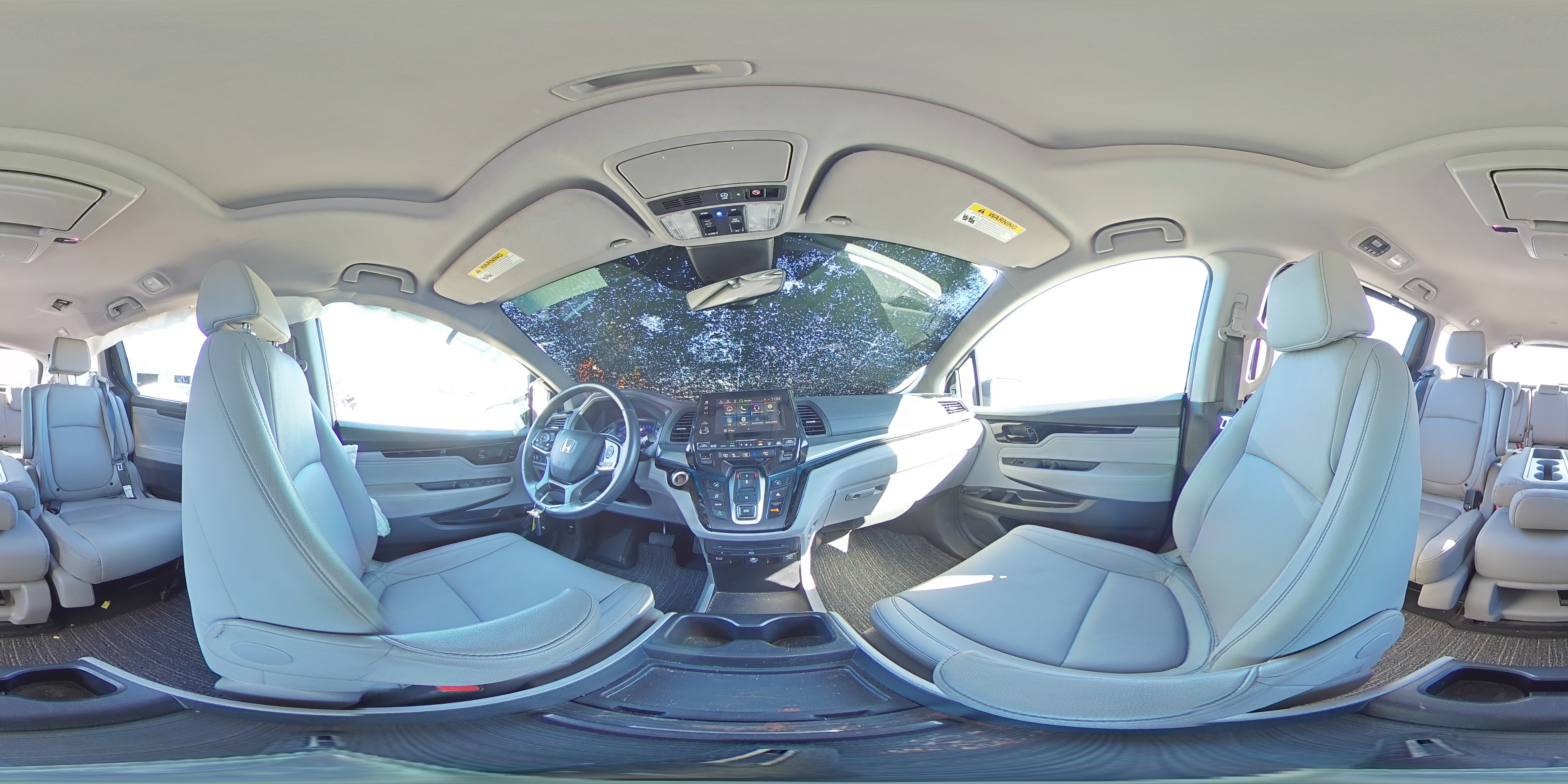 2022 Honda Odyssey - Image 13