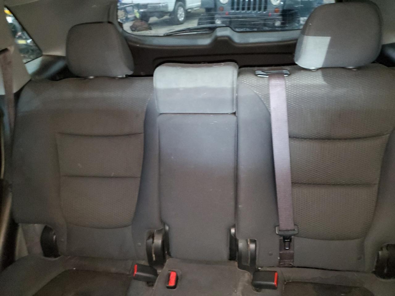 2011 Kia Sorento - Image 10