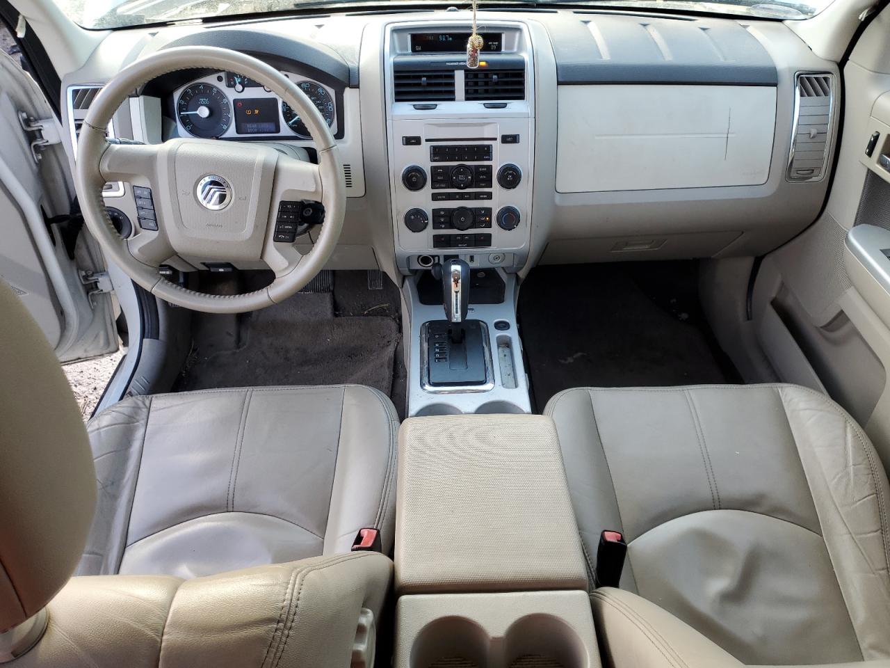 2010 Mercury Mariner - Image 8